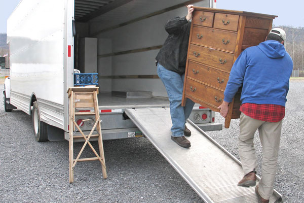 Leo Cargo Packers and Movers